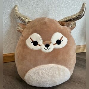 Squishmellow 16 in Antelope EUC